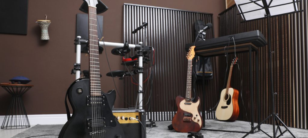 Self-Service Music Studio QR Access System