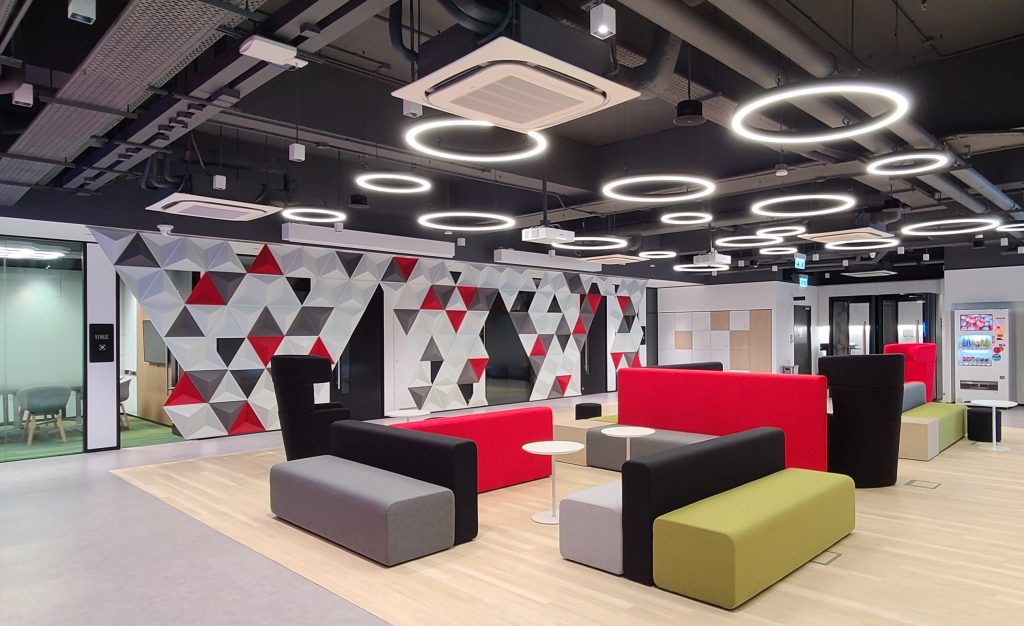 Co-working booking, payment and QR access system